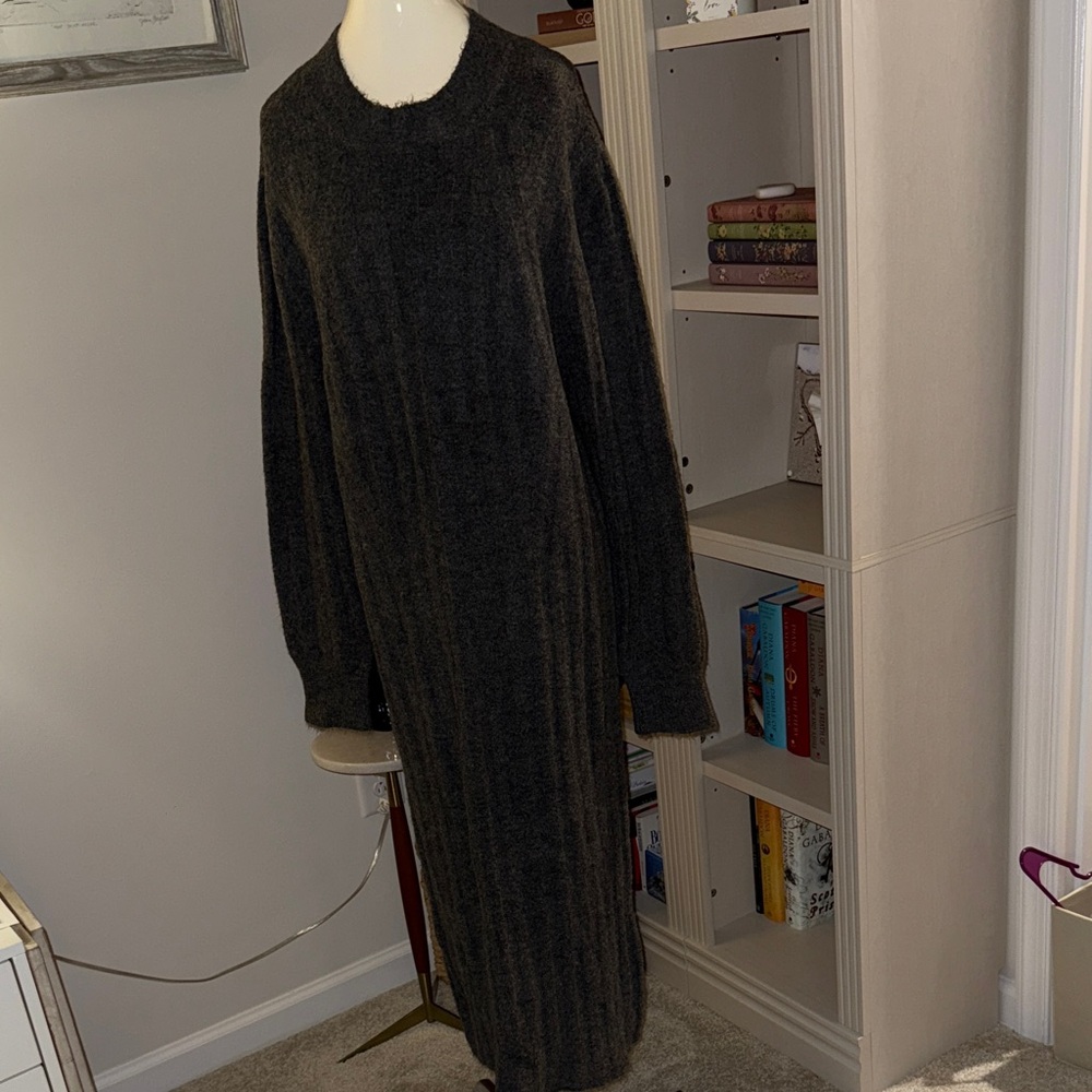 Ankle-length Grey Sweater Dress